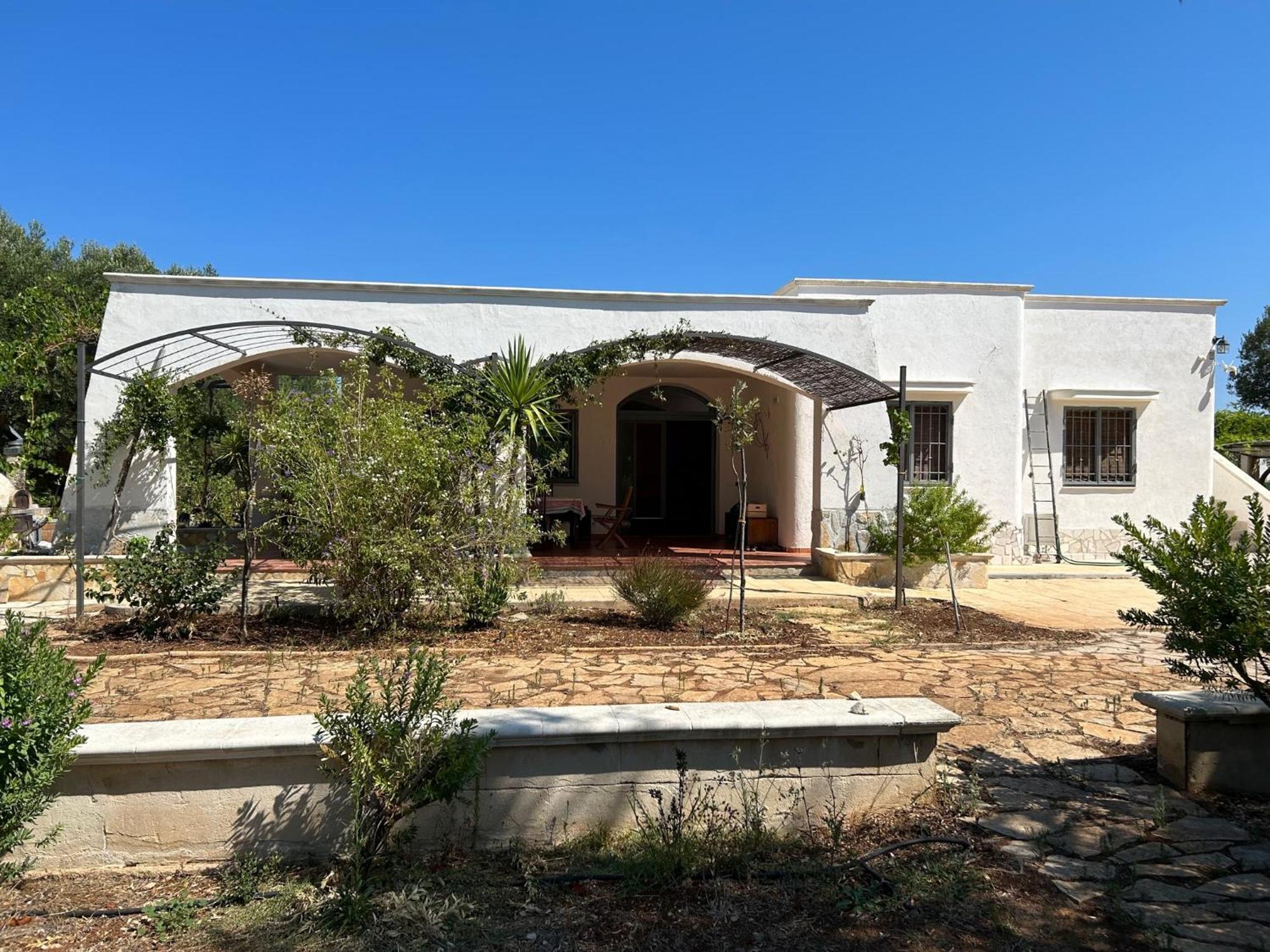 Villa Sol Invictus Est à Serranova Extérieur photo